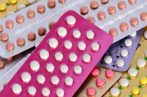 لماذا يسكت الأطباء عن خطورة حبوب منع الحمل أكثر من 20 شهادة امرأة عربية حول الموضوع Ifarasha