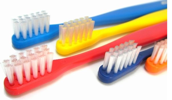 IFARASHA - استخدامات لفرشاة الاسنان