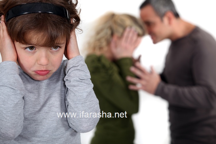 9 حلول حتى تحموا أولادكم من الخلافات الزوجية ومشاكلها