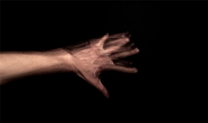 مرض اليد المرتجفة