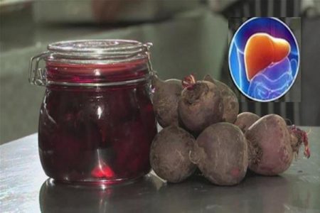 الشمندر (البنجر): يقوي نظرك، يشفيك من الدهن على الكبد ويحميك من سرطان القولون
