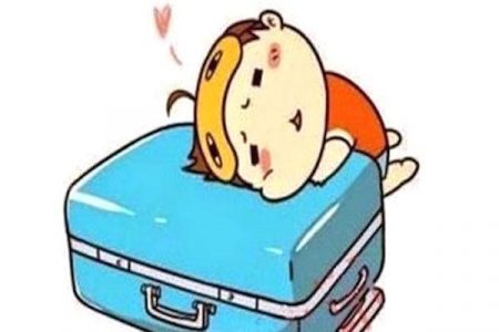 الدليل السهل لتحضير حقيبة السفر مثل المحترفين
