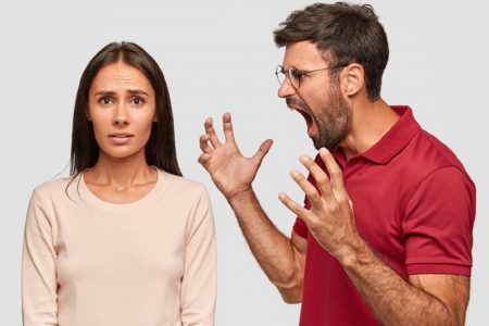 التأثير الروحي الخطير للتكلم بصوت عالٍ