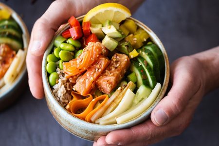الأفكار الغذائية العشرة التي تنقذ حياتك وتخلصك من الأمراض