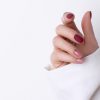 الأظافر المتضررة
