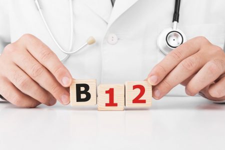 أعطني 10 دقائق، وسأخبرك حقيقة النقص بالفيتامين B12